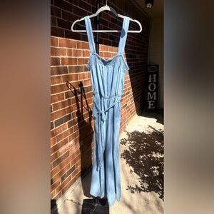 Eesome Chambray Wide Leg Jumpsuit Blue Smocked Tie Waist Tencel - Size Large